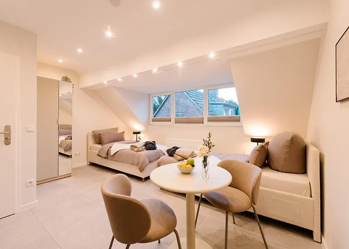 Sago Airporthouse Bed & Breakfast *