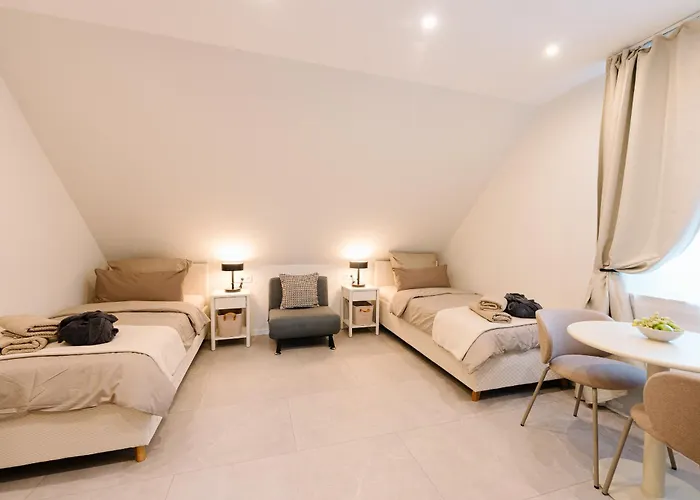 Sago Airporthouse Bed & Breakfast Düsseldorf