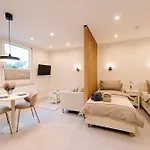 Sago Airporthouse * デュッセルドルフ