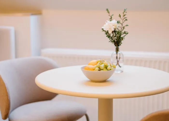 Sago Airporthouse Frühstückspension