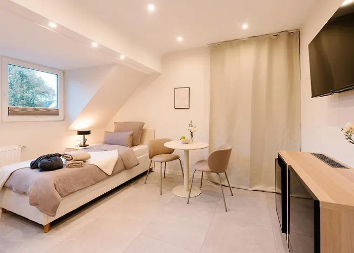 Sago Airporthouse Bed and breakfast